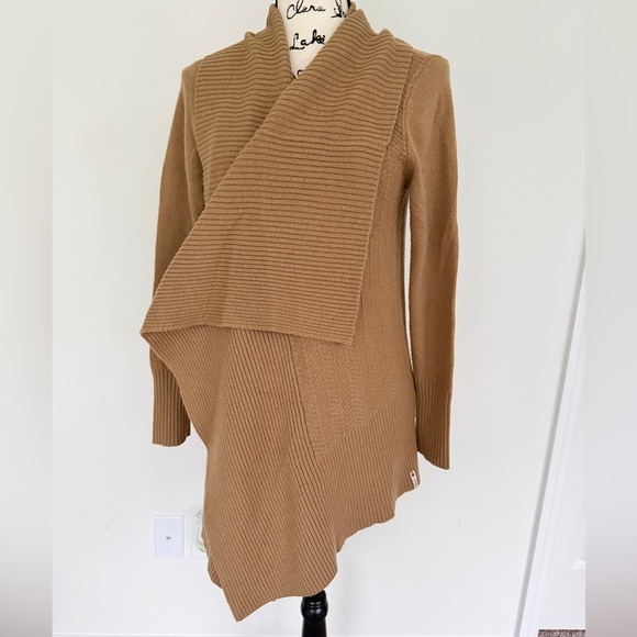 Woolrich Camel Draped Cardigan Wool Blend Open Front Sz S Cottage Granola Core - Picture 9 of 16